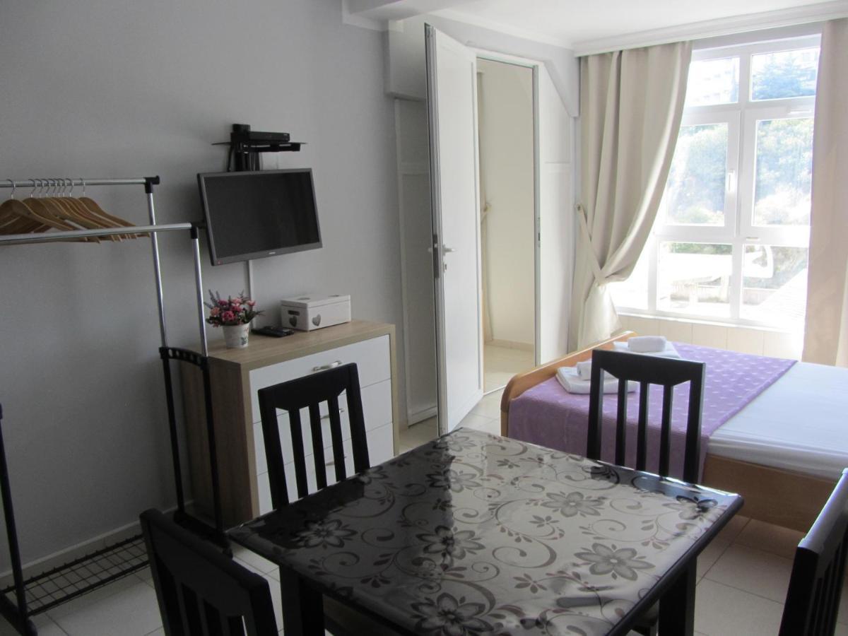 Cernogoriya Voyage Apartment Rafajlovići Exterior photo